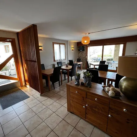 Hotel Les Chaumettes 2*